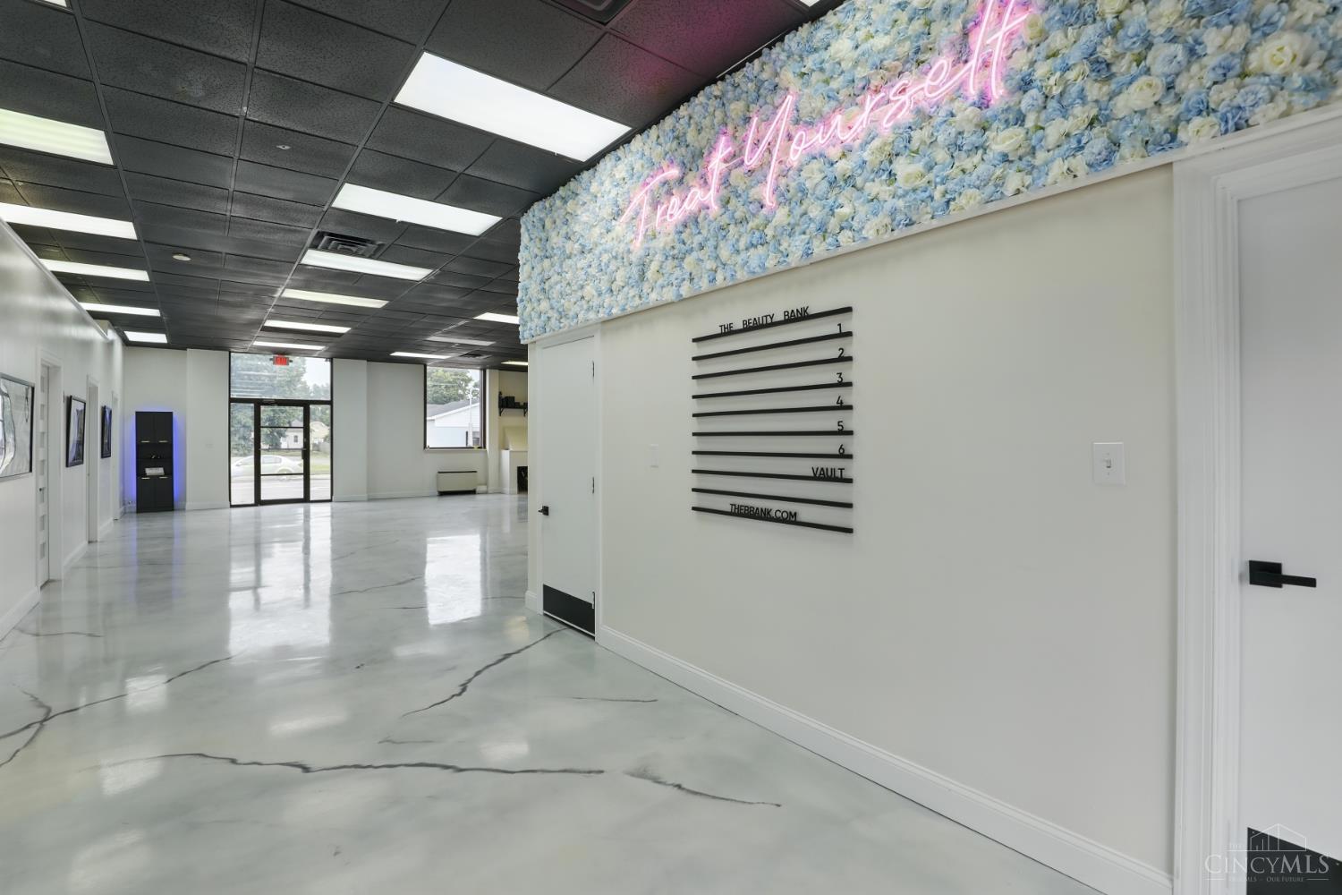 Commercial Sale in Middletown 5