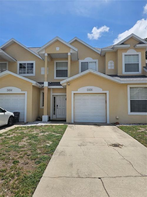 2456 Temple Grove Ln, KISSIMMEE, FL, 34741-2205 | Card Image