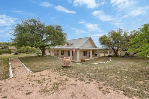 301 Hall Ln, Spicewood, TX, 78669-2655 | Card Image
