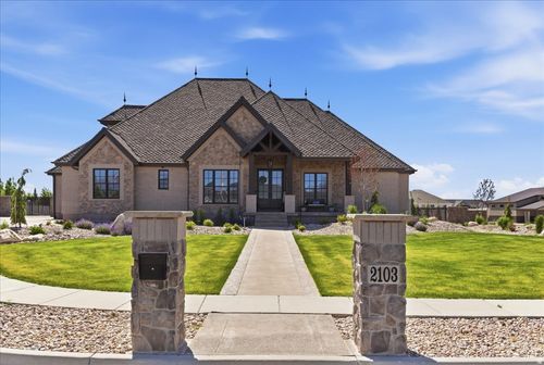 2103 N 3430 W, Clinton, UT, 84015-7964 | Card Image
