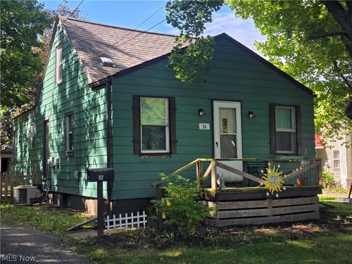 36 Benton St, Austintown, OH, 44515-1722 | Card Image