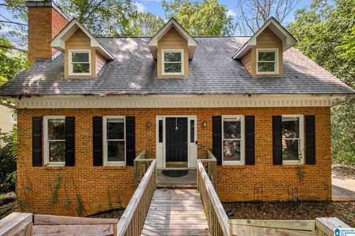2015 Wild Flower Dr, Hoover, AL, 35244-1724 | Card Image