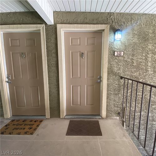 348-5160 Indian River Dr, Las Vegas, NV, 89103-7453 | Card Image
