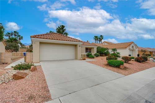 3017 Hawksdale Dr, Las Vegas, NV, 89134-8967 | Card Image