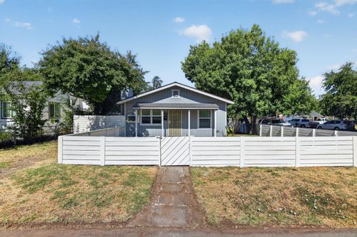 2299 Beaumont Street, Sacramento, CA, 95815 | Card Image