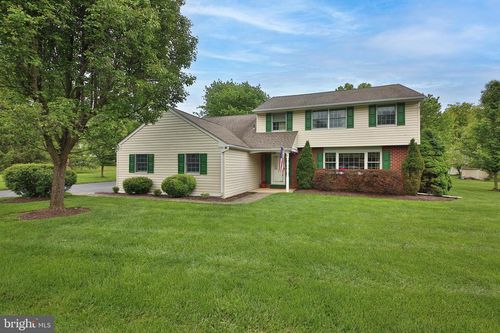 115 Hedgerow Pl, NORTH WALES, PA, 19454-1711 | Card Image