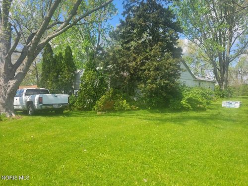 2984 Freyer Rd, Elida, OH, 45807-2001 | Card Image