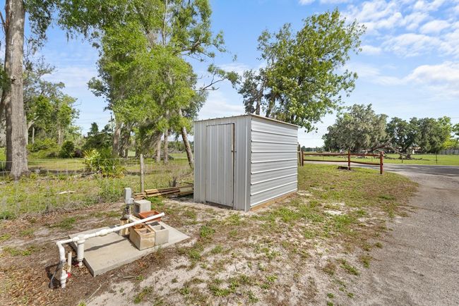 158 Ne 146 Th Ave, House other with 3 bedrooms, 2 bathrooms and 1 parking in OLD TOWN FL | Image 14