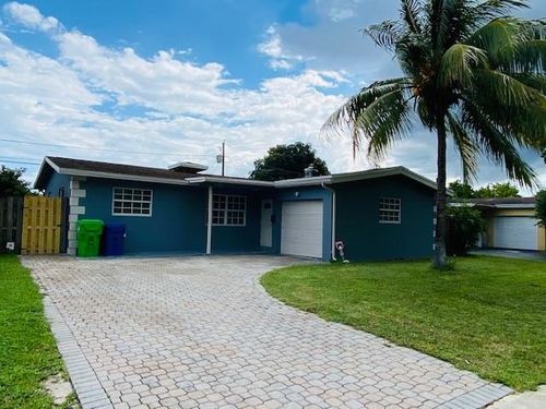 7750 Sunset Strip, Sunrise, FL, 33322-3016 | Card Image