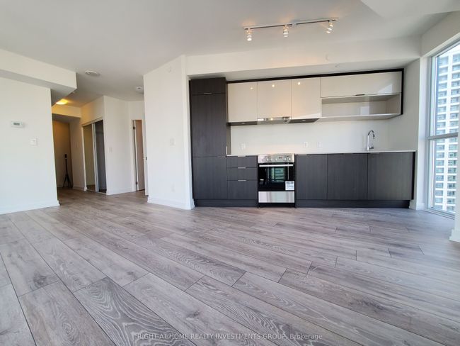2603 - 159 Wellesley St E, Condo with 1 bedrooms, 1 bathrooms and null parking in Toronto ON | Image 8
