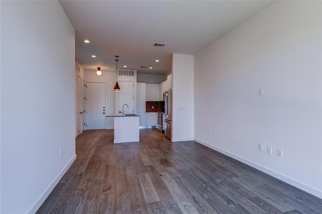 APT-233 - 800 Embassy Dr, Condo with 1 bedrooms, 1 bathrooms and 1 parking in Austin TX | Image 14
