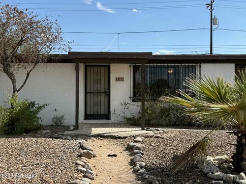 4832 E 24th St, Tucson, AZ, 85711-4920 | Card Image