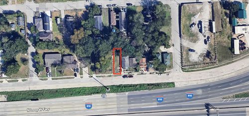 1419 North Loop, Houston, TX, 77022-5332 | Card Image