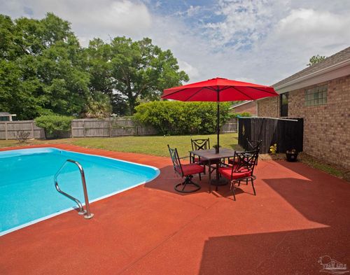 8355 Strasburg Rd, Pensacola, FL, 32514-6860 | Card Image