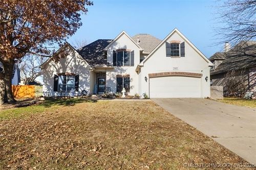 2412 Vicksburg St, Broken Arrow, OK, 74011-1531 | Card Image