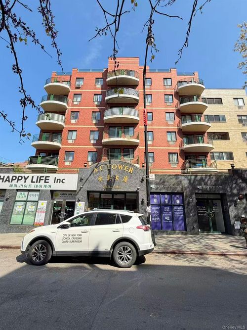 5b-142-21 Congressman Rosenthal Plz, Flushing, NY, 11354 | Card Image