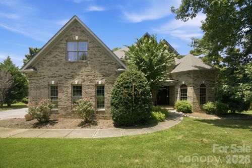579 Morning Glory Ct, Lake Wylie, SC, 29710-6085 | Card Image
