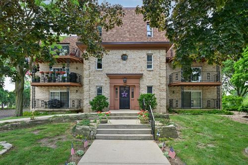 3a-12303 W Center Street, Wauwatosa, WI, 53222 | Card Image
