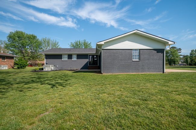 703 Brenda Ave, House other with 3 bedrooms, 2 bathrooms and null parking in Loretto TN | Image 25
