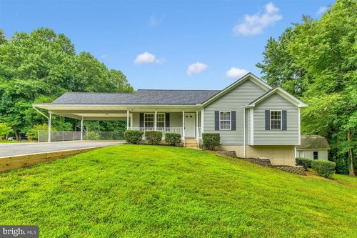 3520 Christiana Ct, Chesapeake Beach, MD, 20732-4058 | Card Image