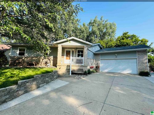 58 Sunset Drive, Dakota Dunes, SD, 57049 | Card Image