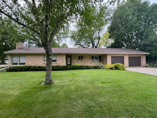 781 8th St, Walnut Grove, MN, 56180-9329 | Card Image