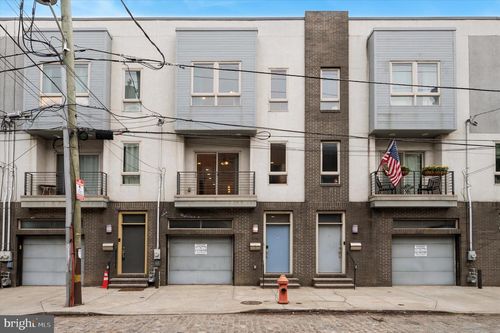 914 N Front St, PHILADELPHIA, PA, 19123-1700 | Card Image