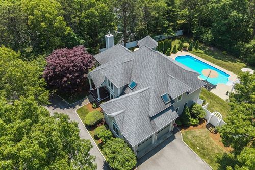 335 Falmouth Woods Rd, East Falmouth, MA, 02536-7926 | Card Image