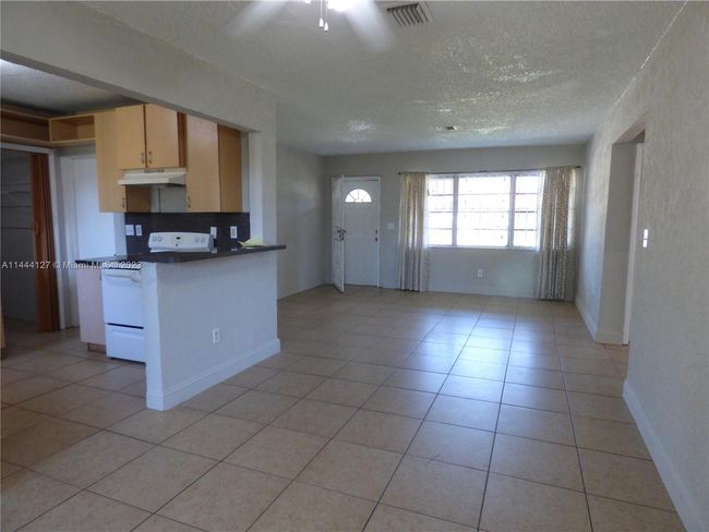 6132 Sw 20th Ct, House other with 2 bedrooms, 1 bathrooms and null parking in Miramar FL | Image 16