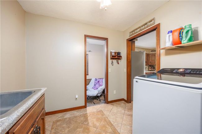 1836 N 4 Th St, House other with 5 bedrooms, 2 bathrooms and null parking in Neodesha KS | Image 30