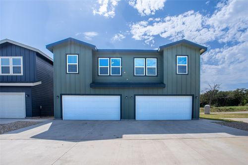 417-3501 E Renfro St, Burleson, TX, 76028-0907 | Card Image