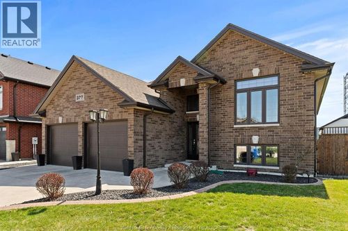 377 Piroli Crescent, Lakeshore, ON, N0R1A0 | Card Image