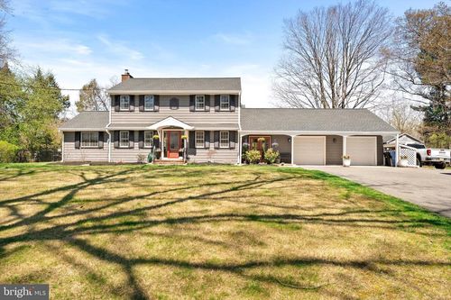 18 Cranbury Neck Rd, Cranbury, NJ, 08512-2810 | Card Image