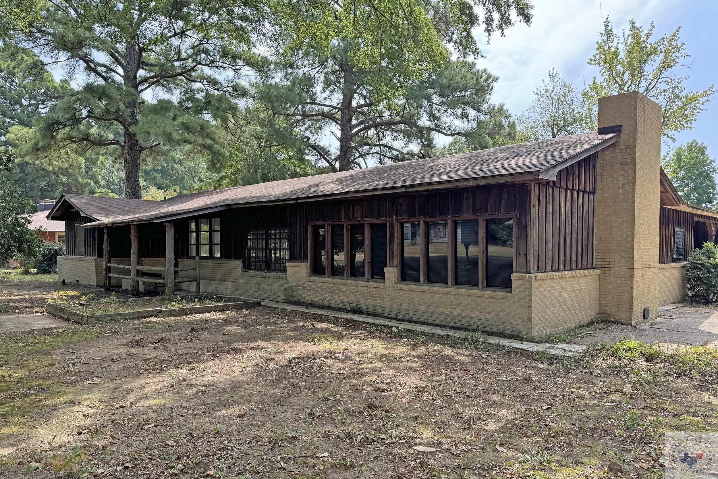 Mason St, Texarkana, TX 75501