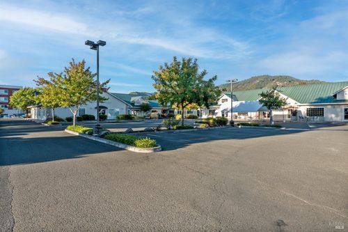 1252 Airport Park Blvd, Ukiah, CA, 95482-5979 | Card Image