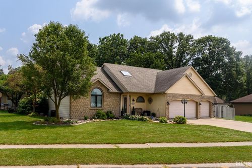 914 Lakeview Dr, Auburn, IN, 46706-3235 | Card Image