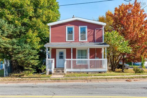 503 Robie St, Truro, NS, B2N1M5 | Card Image