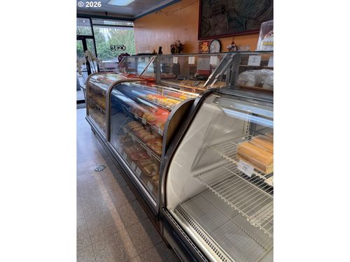 dn-8001 Se Powell Blvd, Portland, OR, 97206-2300 | Card Image