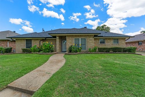 3908 Country Club Dr W, Irving, TX, 75038-6607 | Card Image