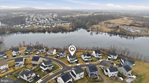 35898 Quantum Pl, ROUND HILL, VA, 20141-3549 | Card Image