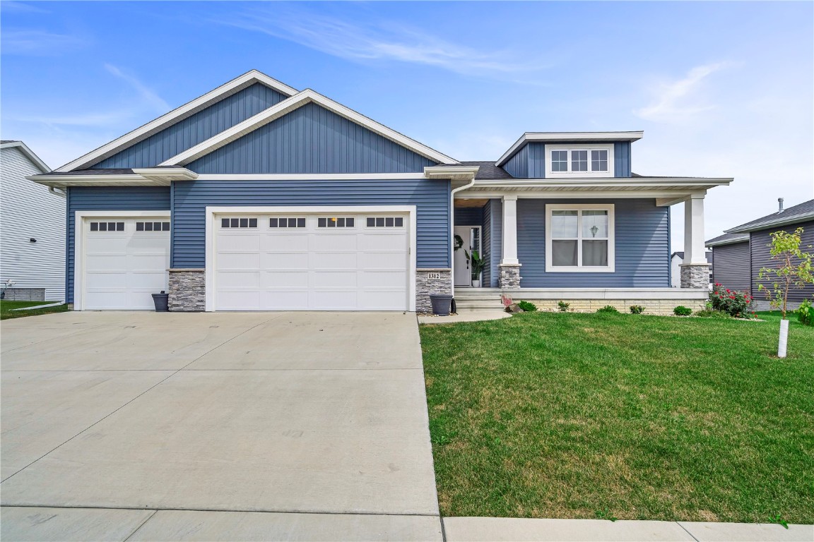 Cedar Springs Dr, Marion, IA 52302