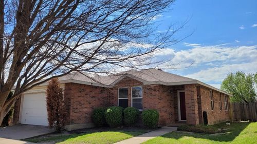 721 Tuscany Trl, Fort Worth, TX, 76179-7350 | Card Image