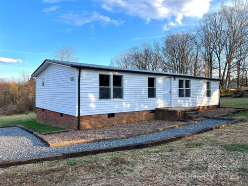 1879 Gaynell St, Conover, NC, 28613-7814 | Card Image