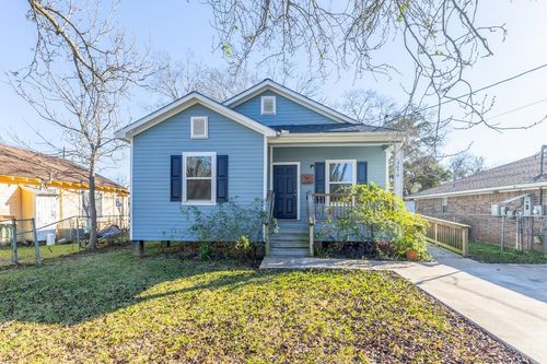 3670 Saint Helena St, Beaumont, TX, 77703-2924 | Card Image