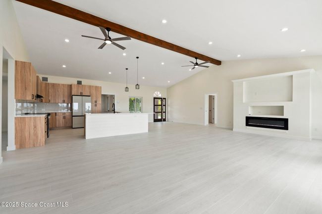 9670 Riverview Dr, House other with 4 bedrooms, 3 bathrooms and null parking in Sebastian FL | Image 15