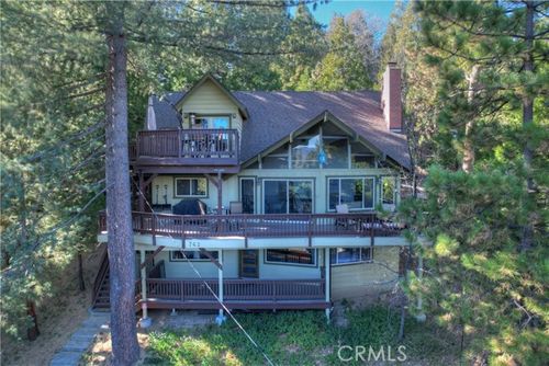 762 Zurich Dr, Lake Arrowhead, CA, 92352 | Card Image