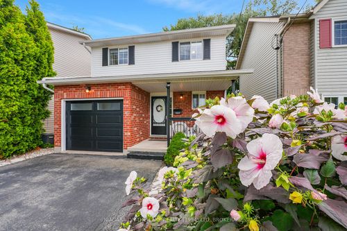 6 Lakeside Dr, Saint Catharines, ON, L2M1P2 | Card Image