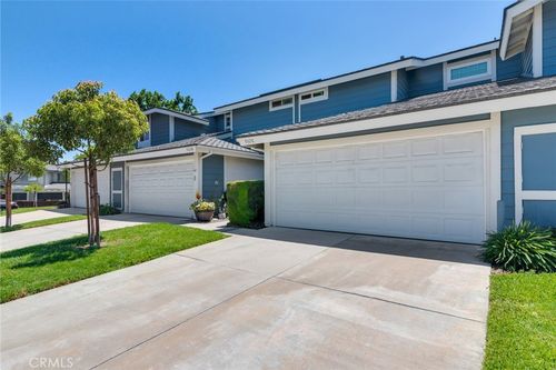 unit-c-962 Inn Keeper Ln, Corona, CA, 92881-7405 | Card Image