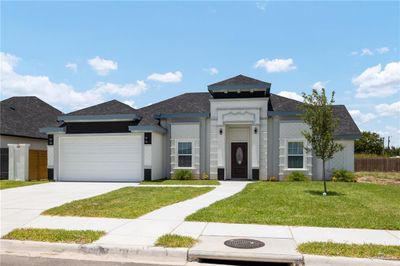 332 Alazan Lane, House other with 3 bedrooms, 2 bathrooms and 2 parking in Alamo TX | Image 1