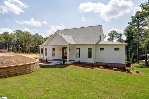 1218 Andersonville Rd, Townville, SC, 29689-3823 | Card Image